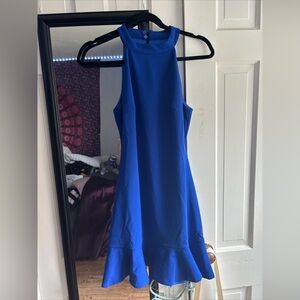 Short blue dress